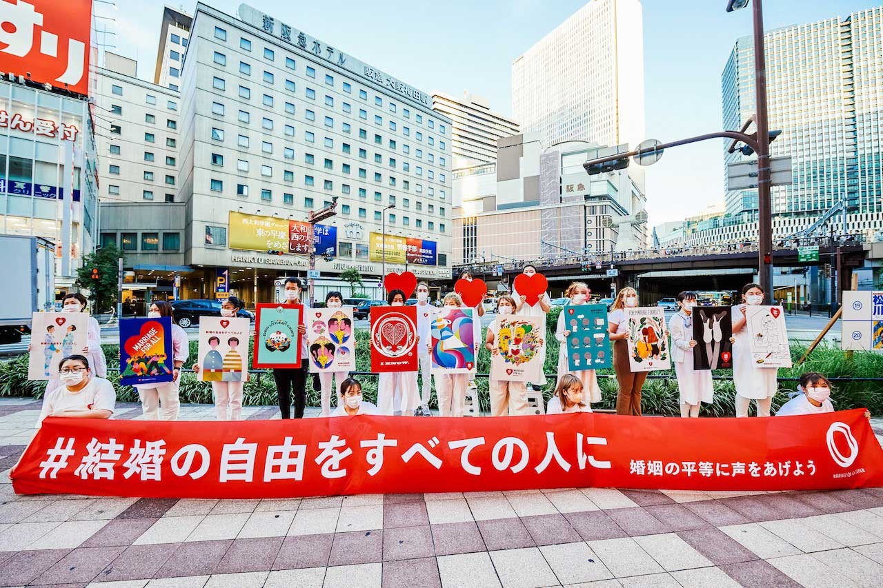 大阪・梅田でのサイレントデモ
