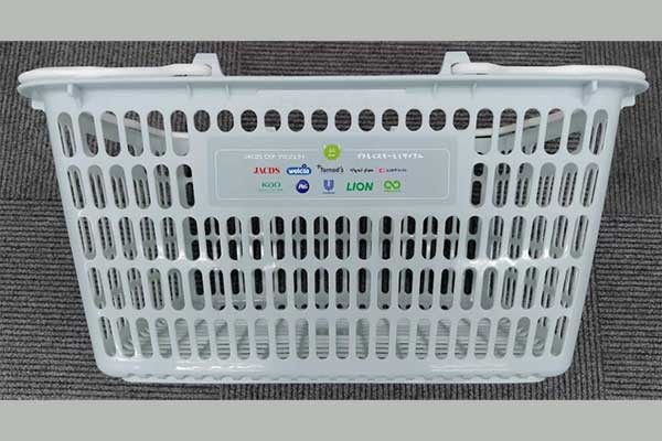 プラスチック製空き容器をドラッグストアで回収→買い物かごに　ウエルシアHDなど